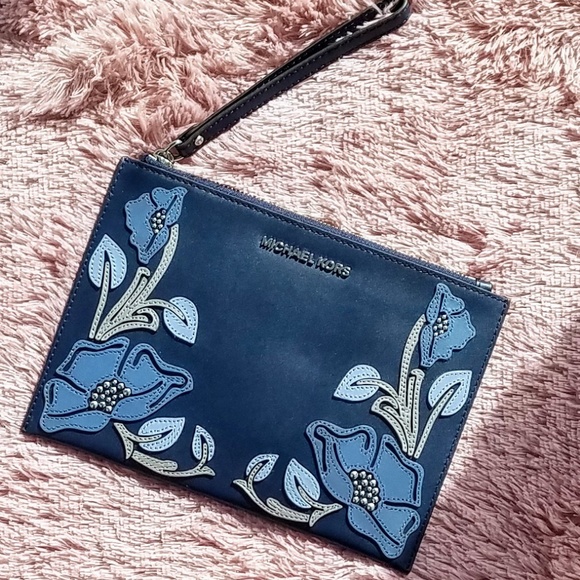 MICHAEL Michael Kors Handbags - 💼Michael Kors Slim Clutch w/ 🌺 Embellishments